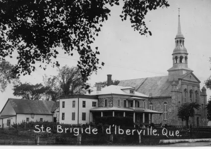Exposition permanente des photos de familles
